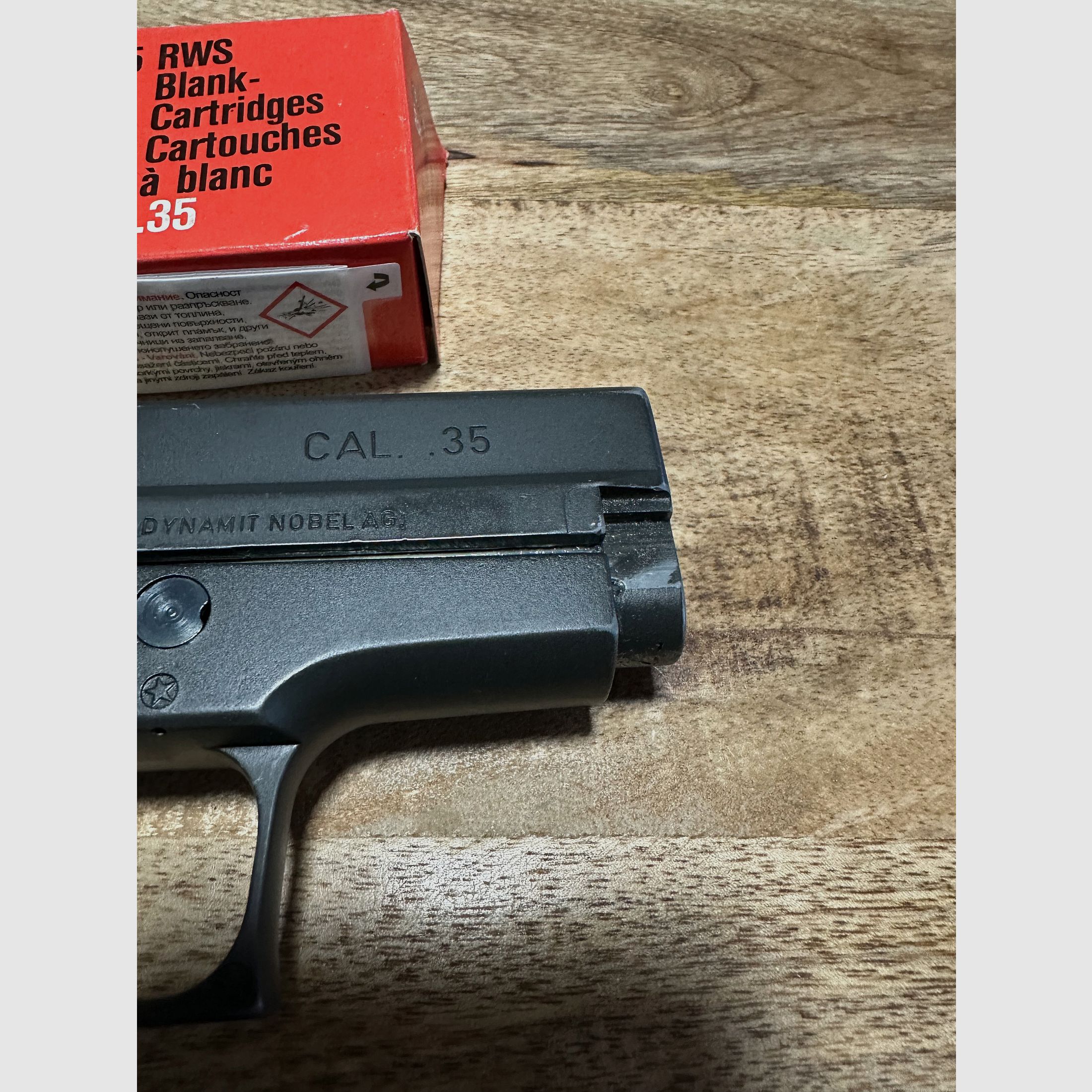 P35 cal. .35 Dynamit Nobel AG PTB 456 Knall