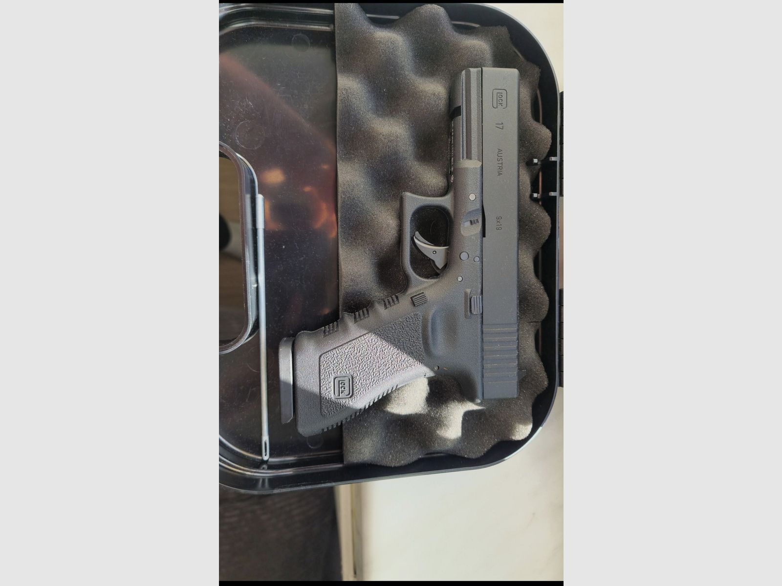 Glock 17 Co2 4.5mm cal. Diabolos/Steel BBs