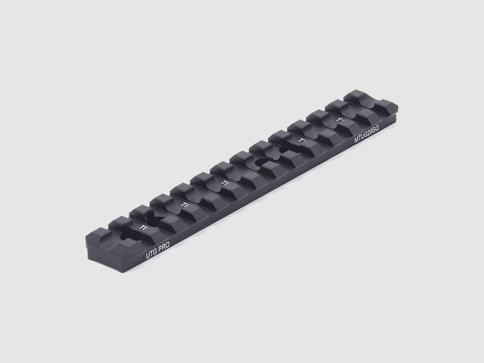 UTG PRO Mossberg 500/590 Picatinny Rail Mount