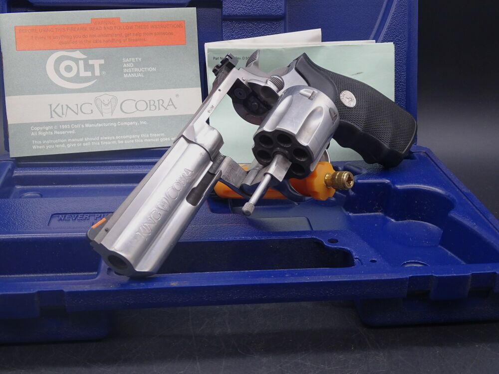 Colt King Cobra 4" caliber .357 Mag King Cobra