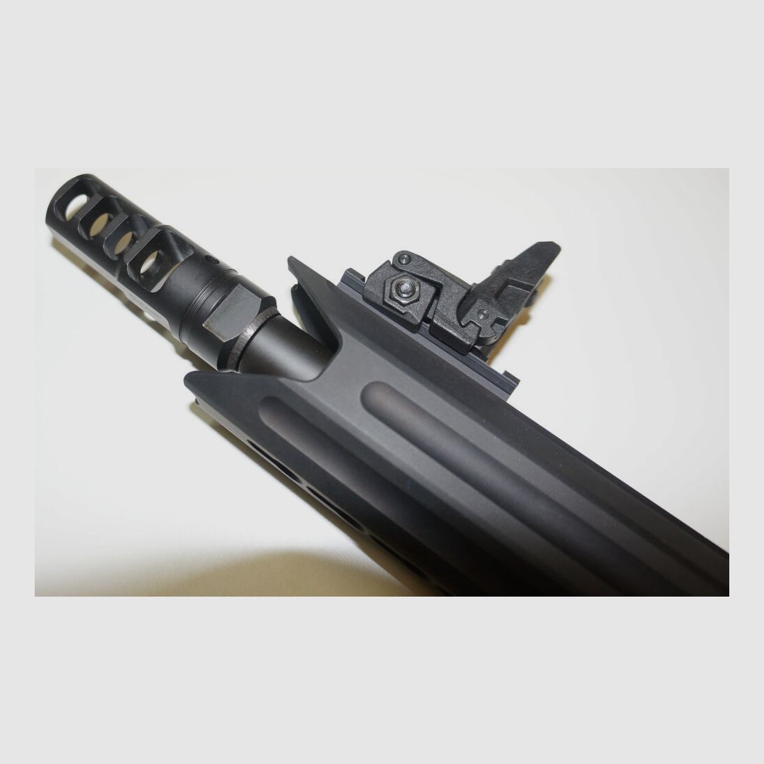 Schwaben Arms GmbH/GWMH Selbstladebüchse GWMH SPC-SPORTER A4 10" (SWISS PISTOL CARBINE) BLACK Kal.9x19 AR15 Glock Magazin