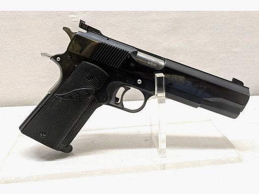 Colt Gold Cup MK IV con WS 22lr