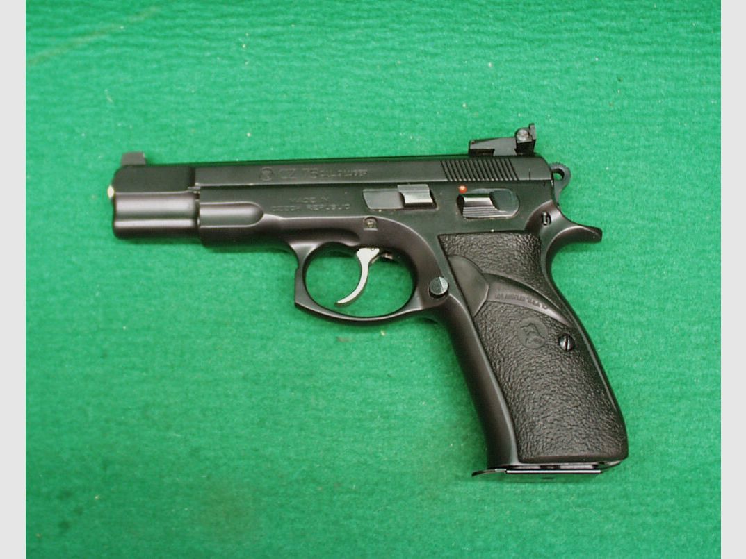 CZ Brünner Pistole CZ75