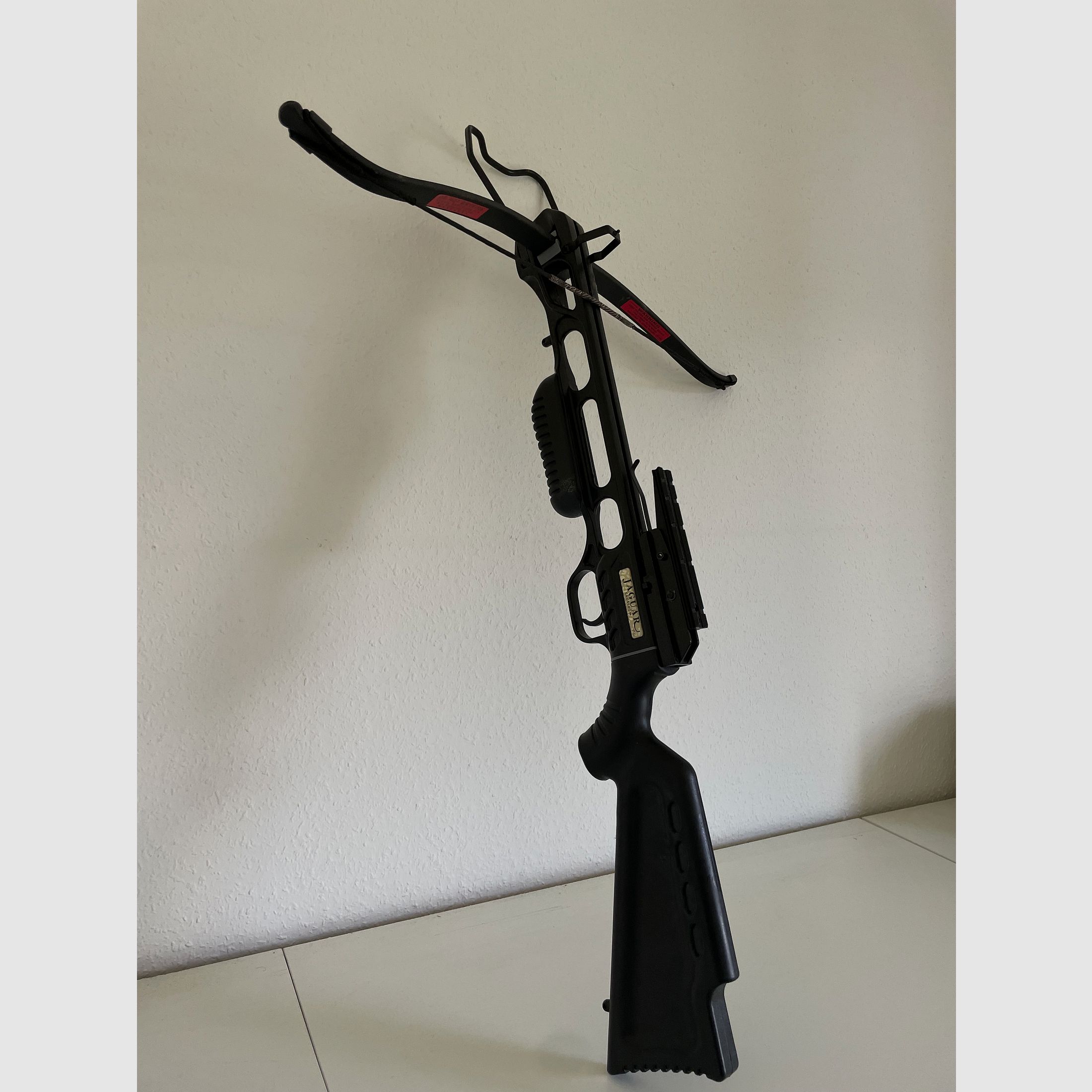 Crossbow Armbrust Jaguar Recurve 175 lbs schwarz Komplettset inkl. Zielgerät und viel Zubehör 