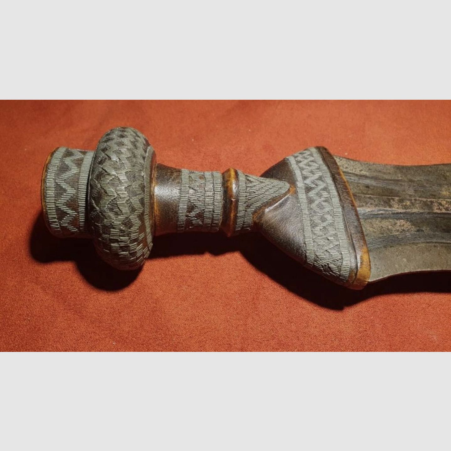 Bushono Ikula, épée de cérémonie Kurz/Zeremonienschwert Congo belge