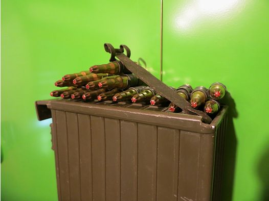 Platzpatronen/Sammlerpatronen/Manöverpatronen 7,62X51, .308 Nato auf Gurt MG 42      #2-