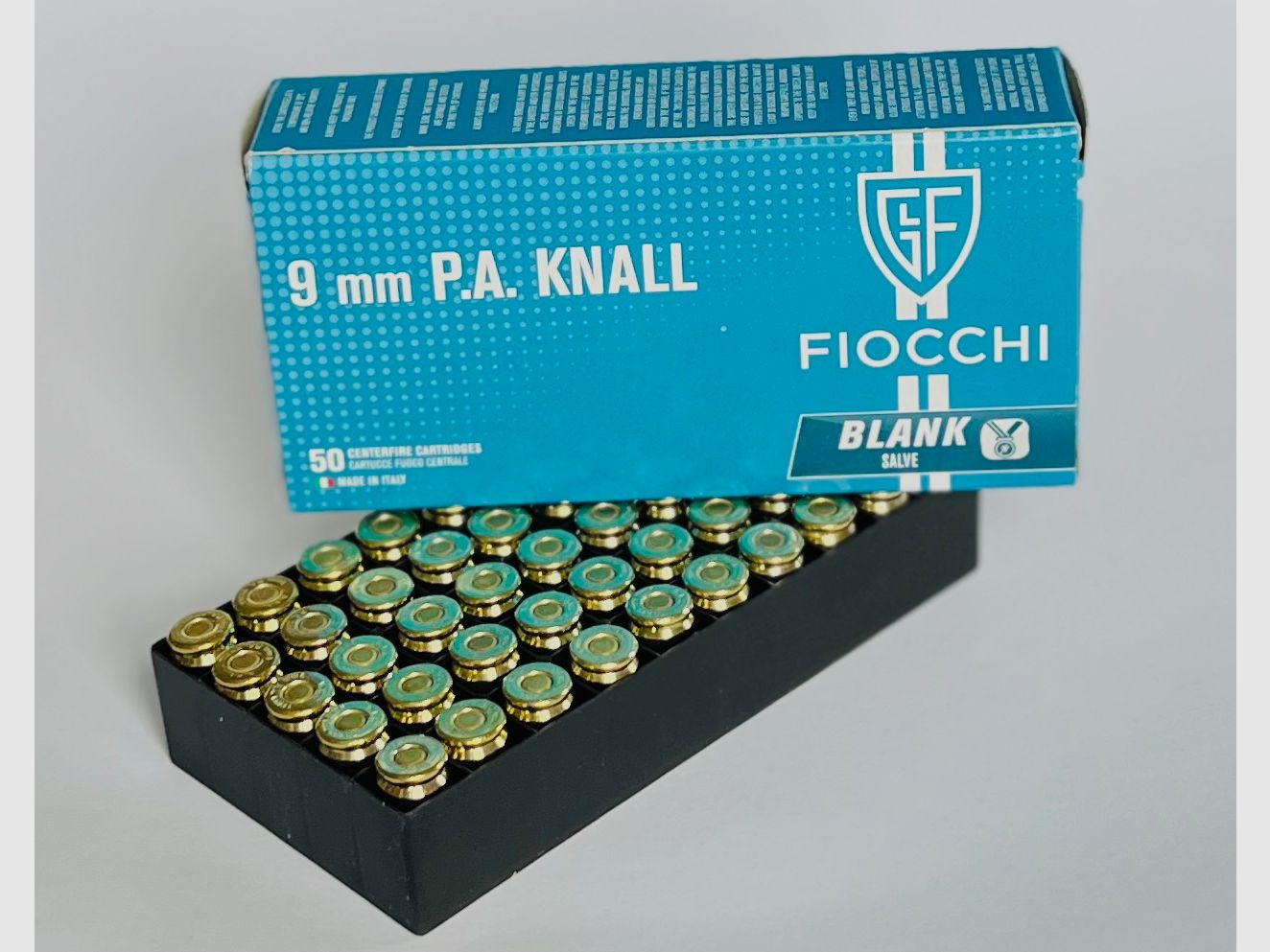 Cartuchos de fogueo Fiocchi Cal. 9 mm P.A.K. para pistolas 50 uds.