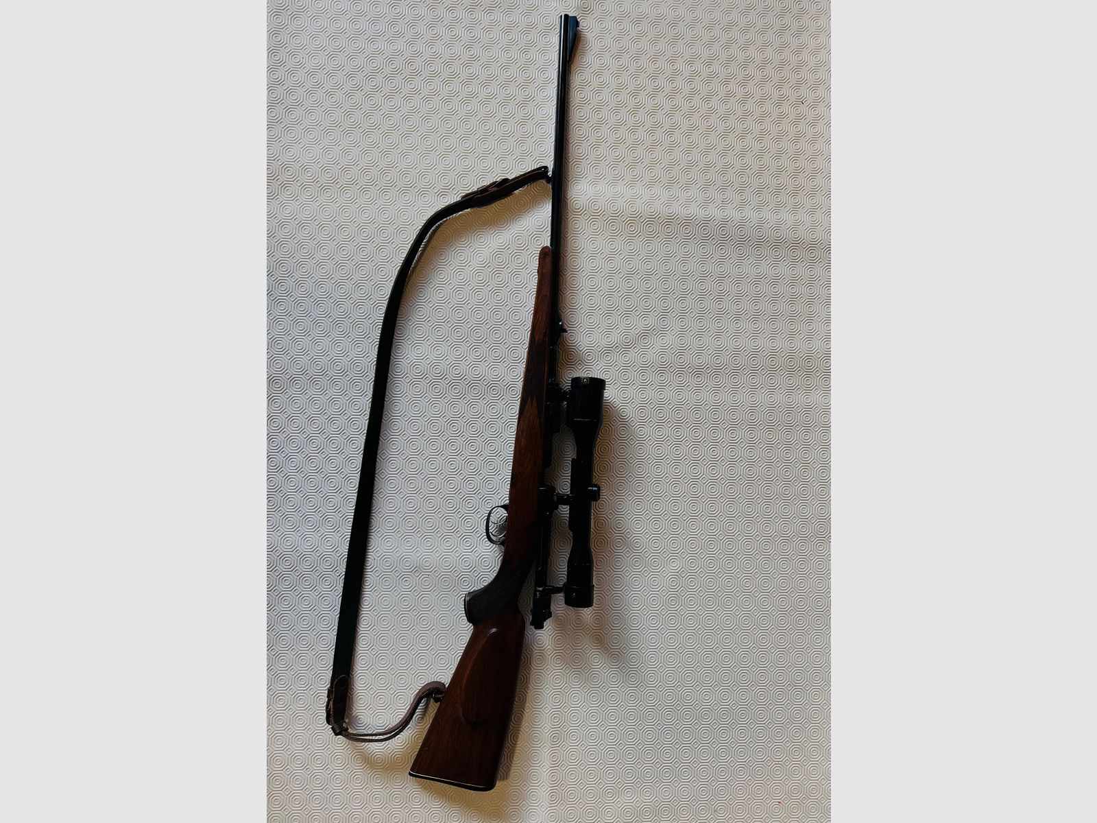 Repetierbüchse Mauser Modell 98 – Kaliber 7×64 – Deutscher Stecher – Hensoldt 6×42, Absehen 1 – Suhler Einhakmontage