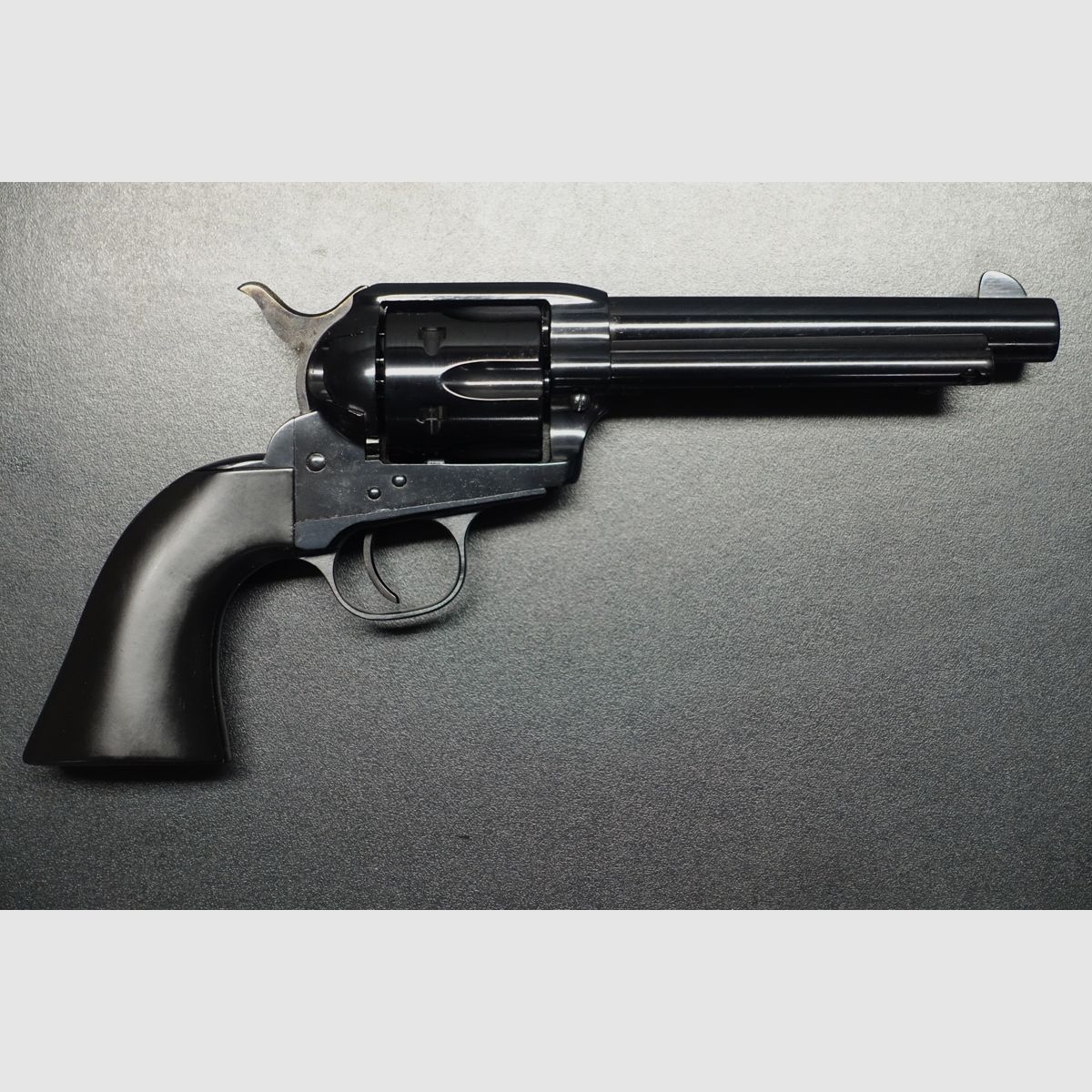 Uberti 1873 Cattleman 0401 Black, immagine 1 di 6