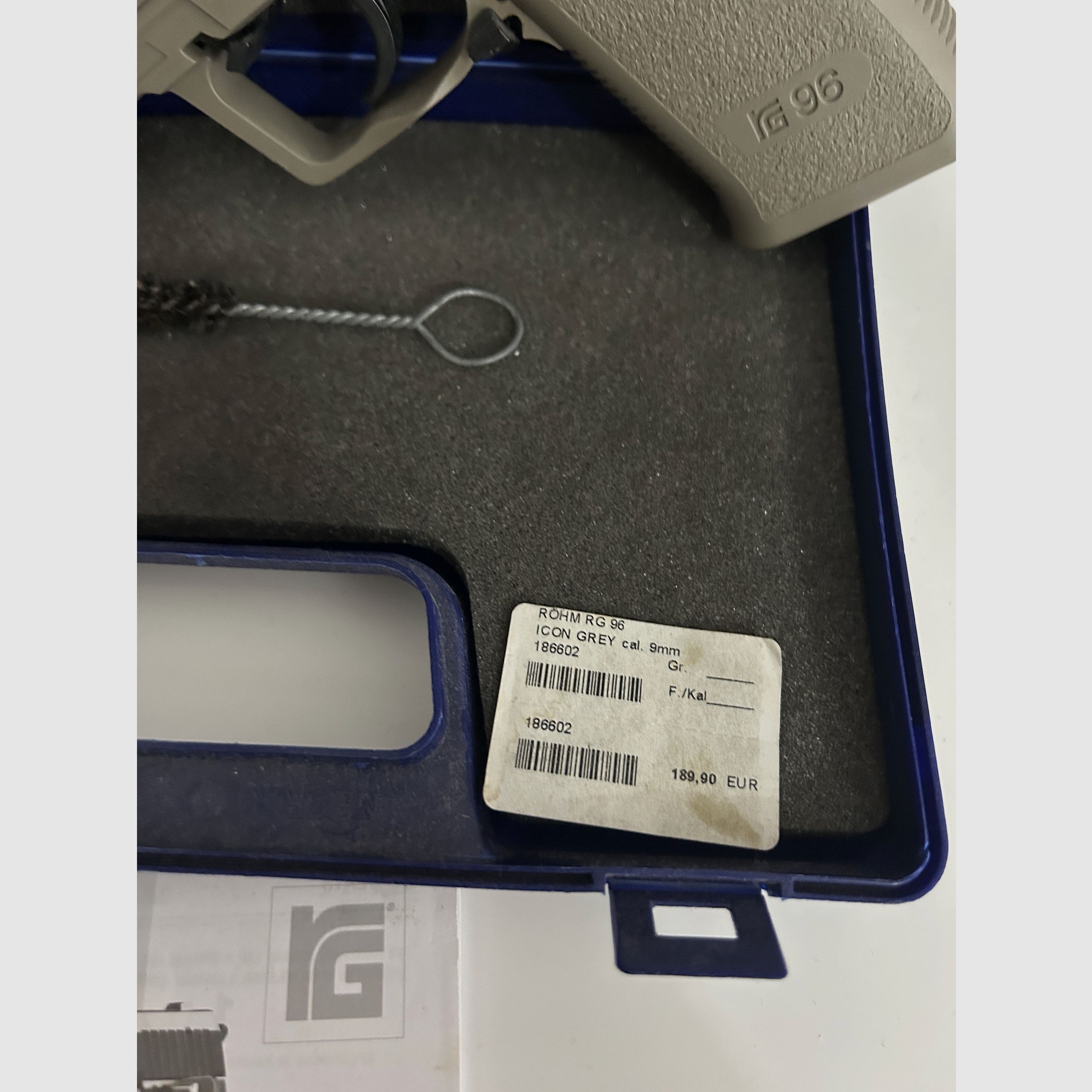 Röhm RG 96 Schreckschuss Pistole 9 mm P.A.K. Icon Grau