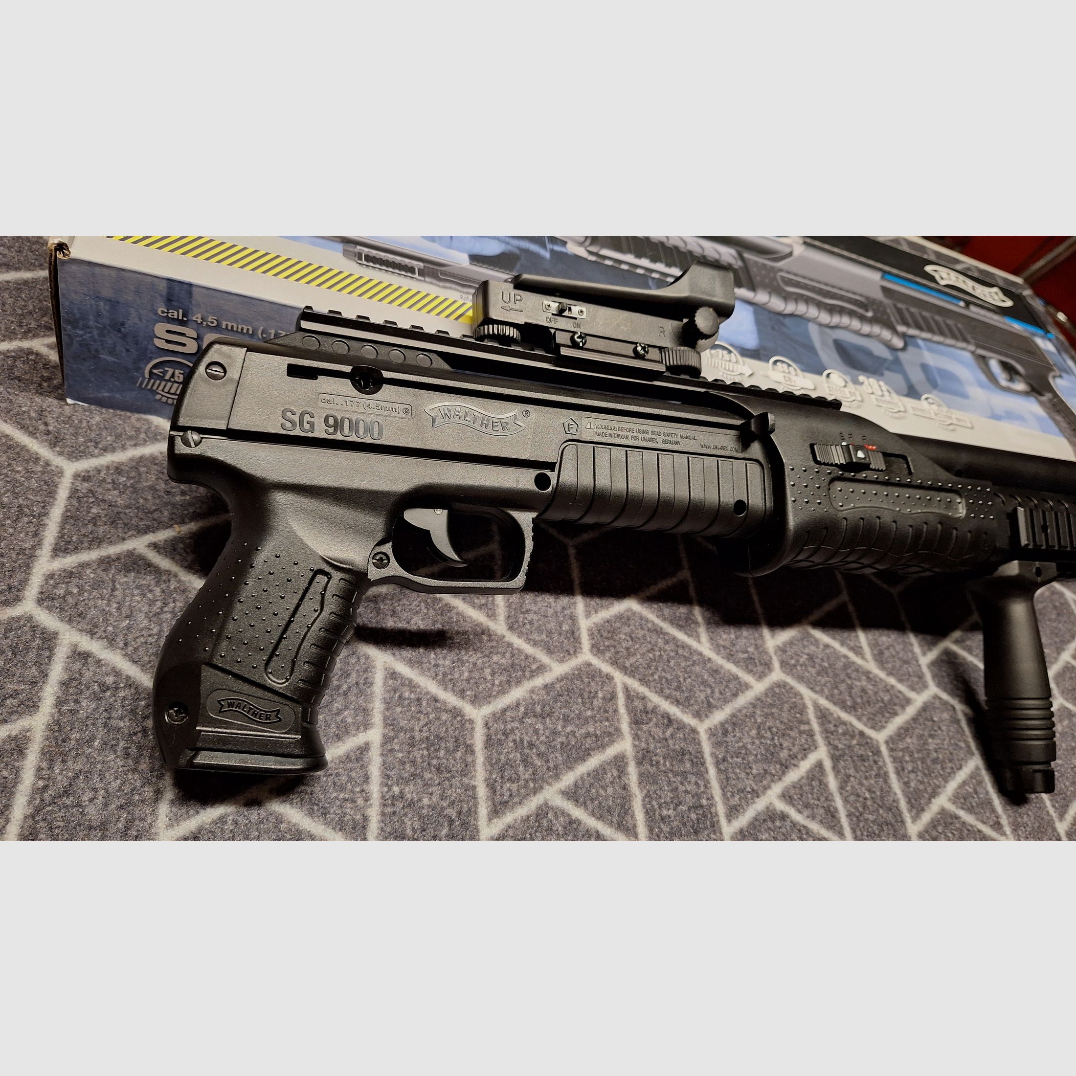 Walther SG9000 4.5mmBB CO2 as good as new!