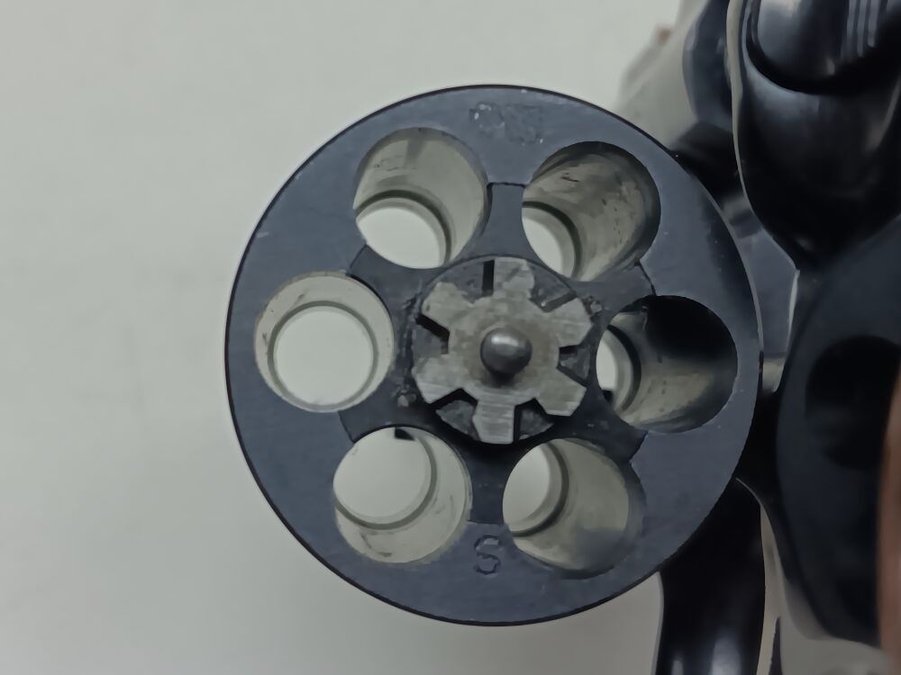 Sturm, Ruger & Co.Inc. Southport USA Security-Six