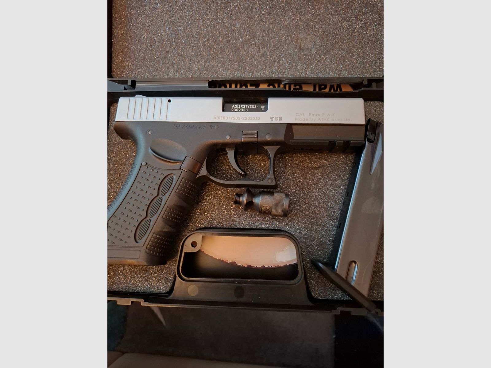 Zoraki 917 Titan 9mm P.A.K.   PTB  1073
