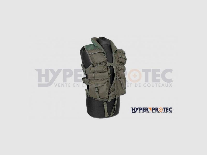 Black assault vest with multiple pockets for airsoft, image 1 of 3