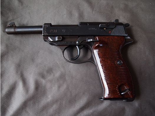 Pistole Walther P38, byf 43, 9mm Luger