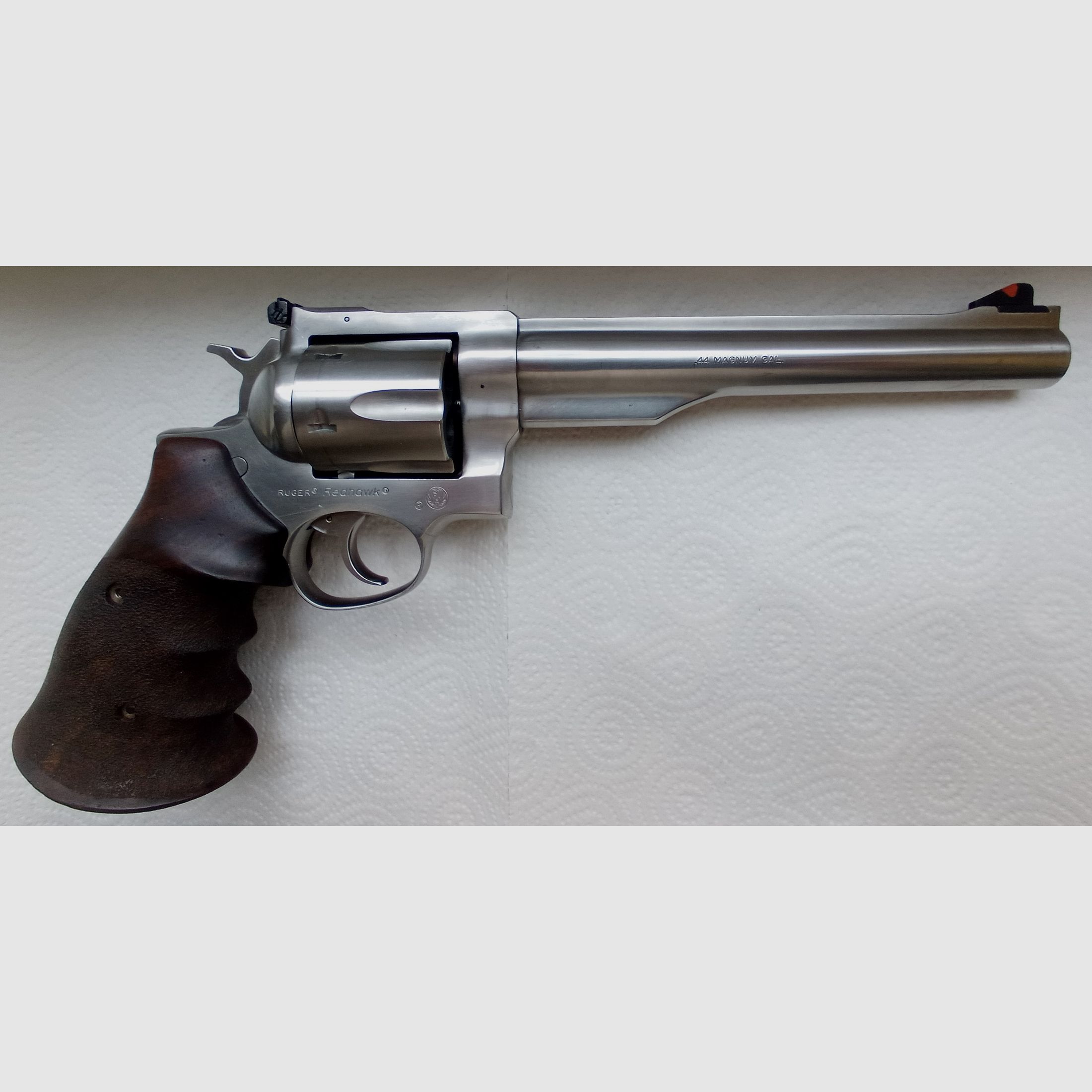 Rewolwer Ruger Redhawk .44RemMag