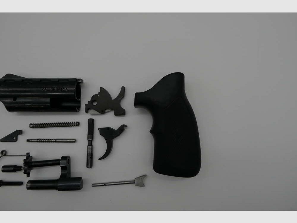 Freier Teilesatz/Parts Kit Arminius HW38