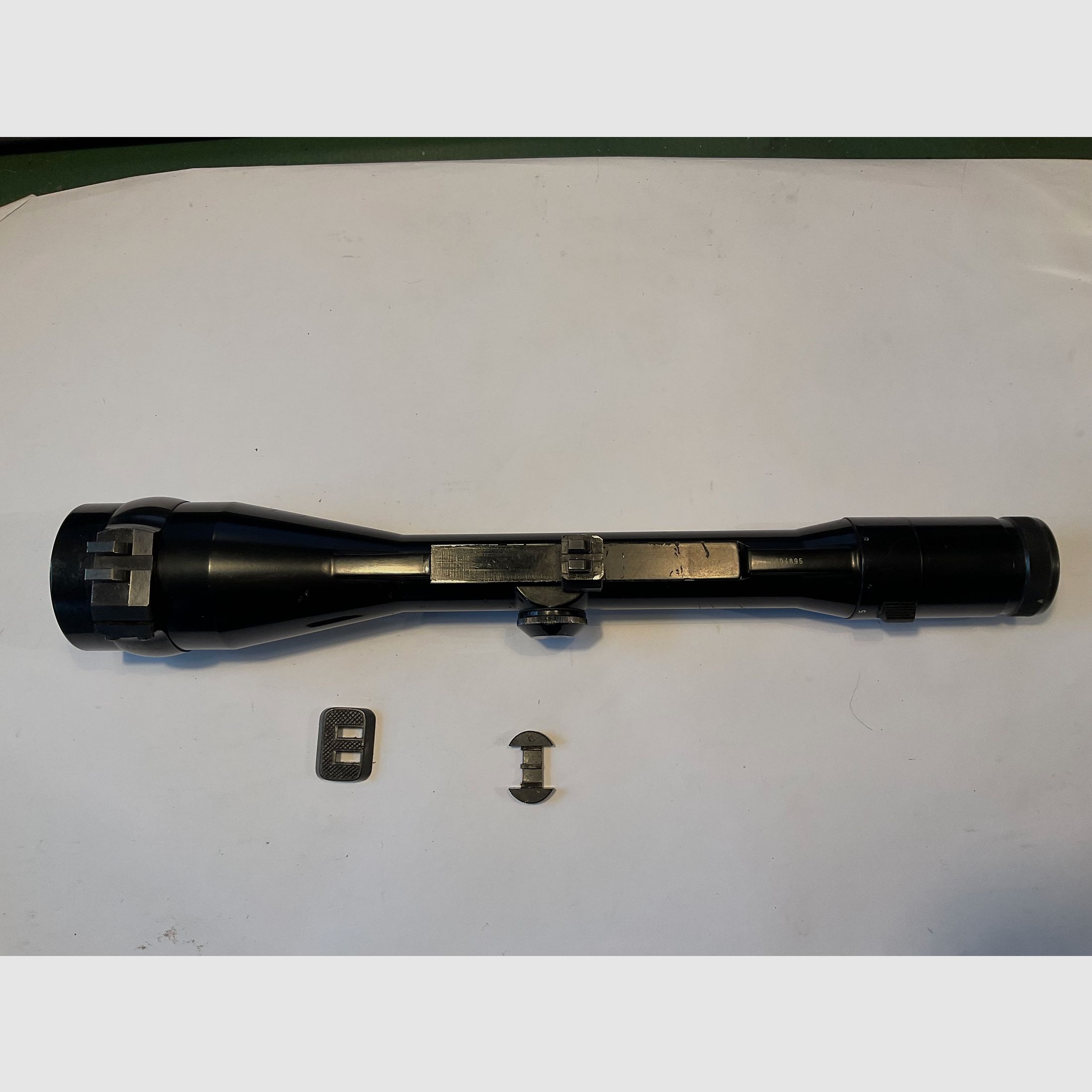 Zeiss2,5-10x52 kruis 4