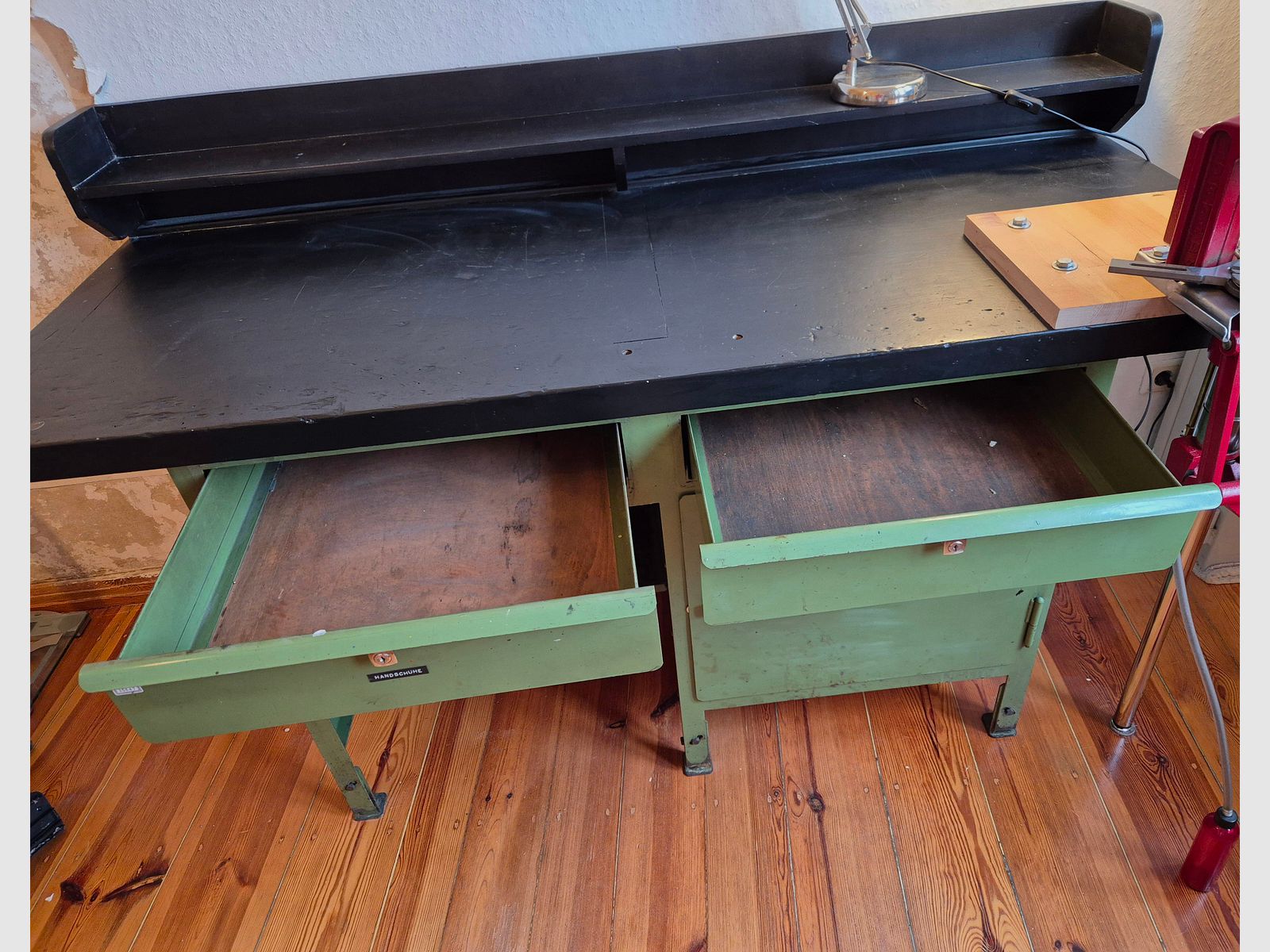 Hornady 5-Station Wiederladepresse Komplettset + massiver Tisch & Zubehör