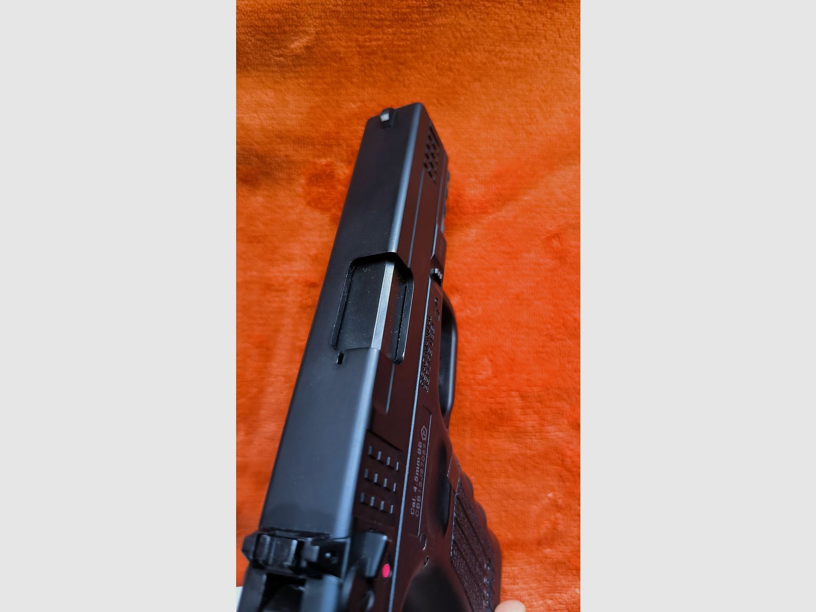 ISSC M22 CO2 Blow Back Pistool Topstaat met OVP