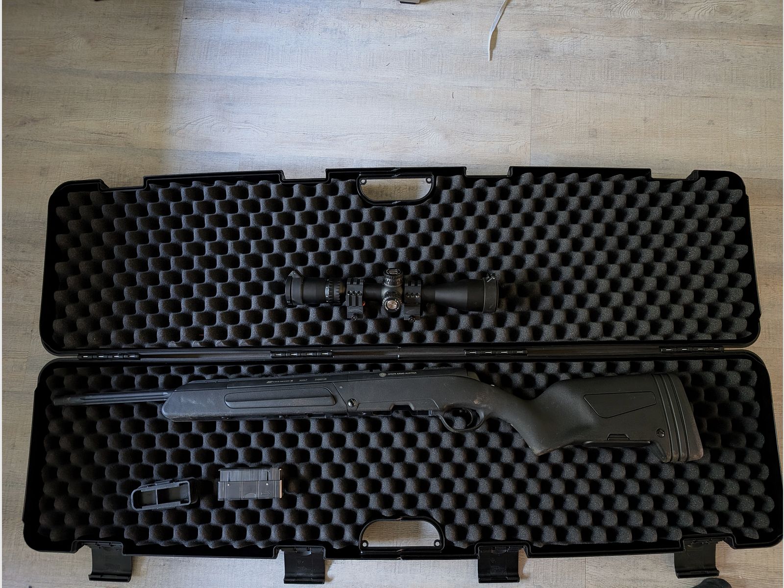 Steyr Scout Sniper rifle 2.7J + ZF + Koffer + Magazin