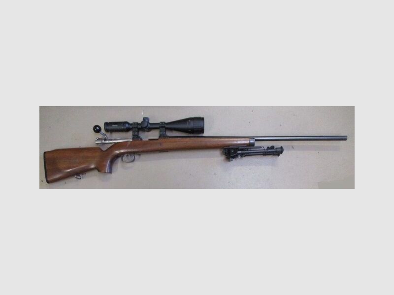 Einzelladerbüchse Carl Gustaf M63 mit Matchlauf, Zielfernrohr Hawke 4-16x56 M63