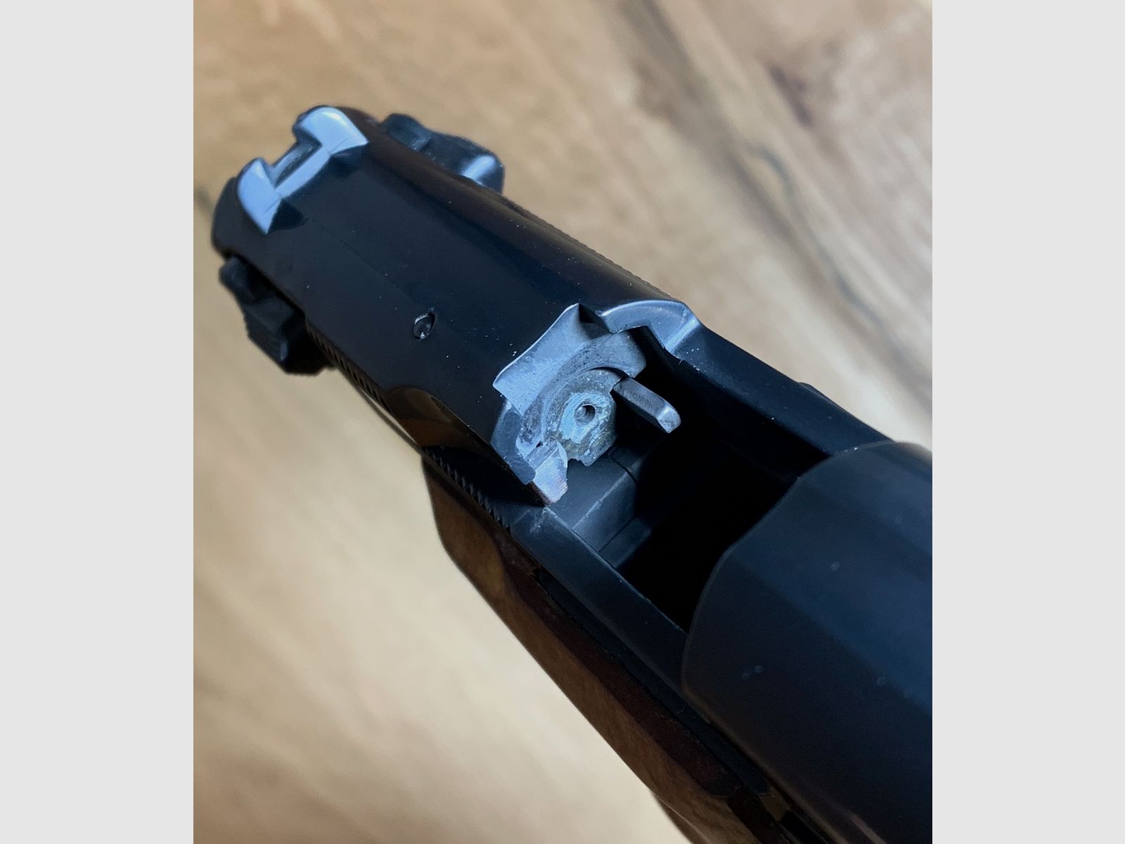 Walther P88 Compact signal pistol 9mm P.A.K. with wooden grips from Umarex