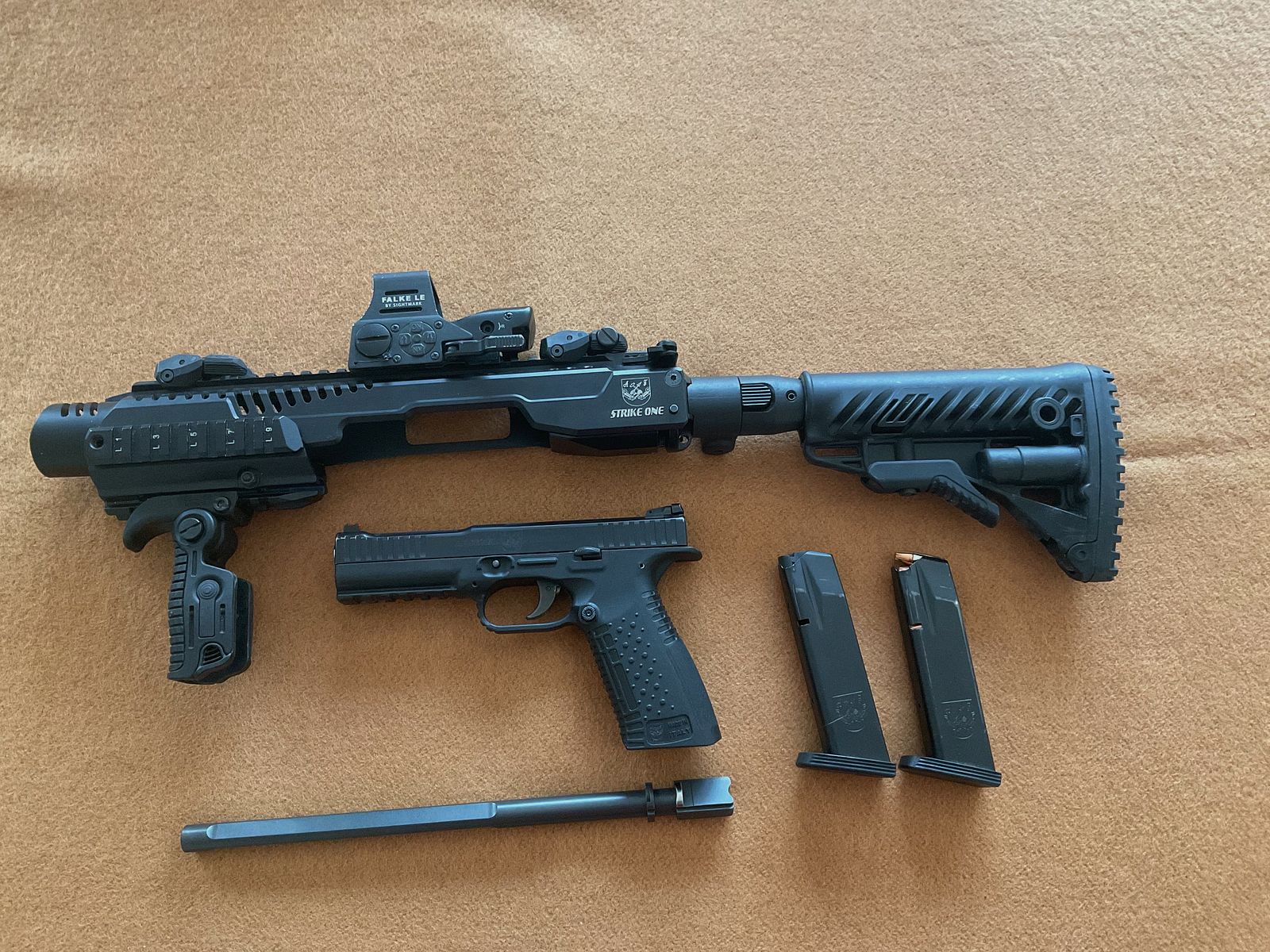 Pistolet Arsenal Firearms 9mm