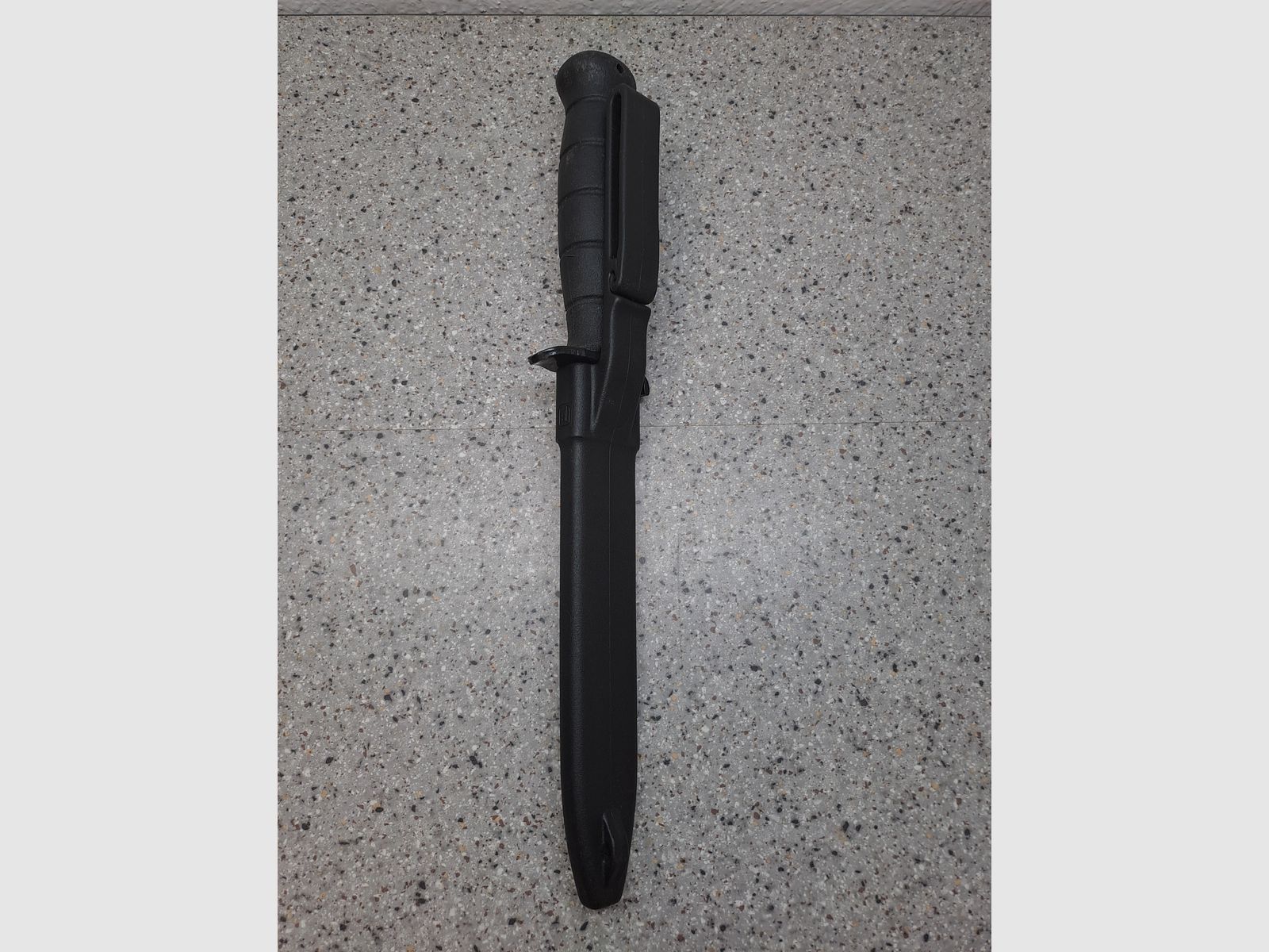 GLOCK M81 Messer
