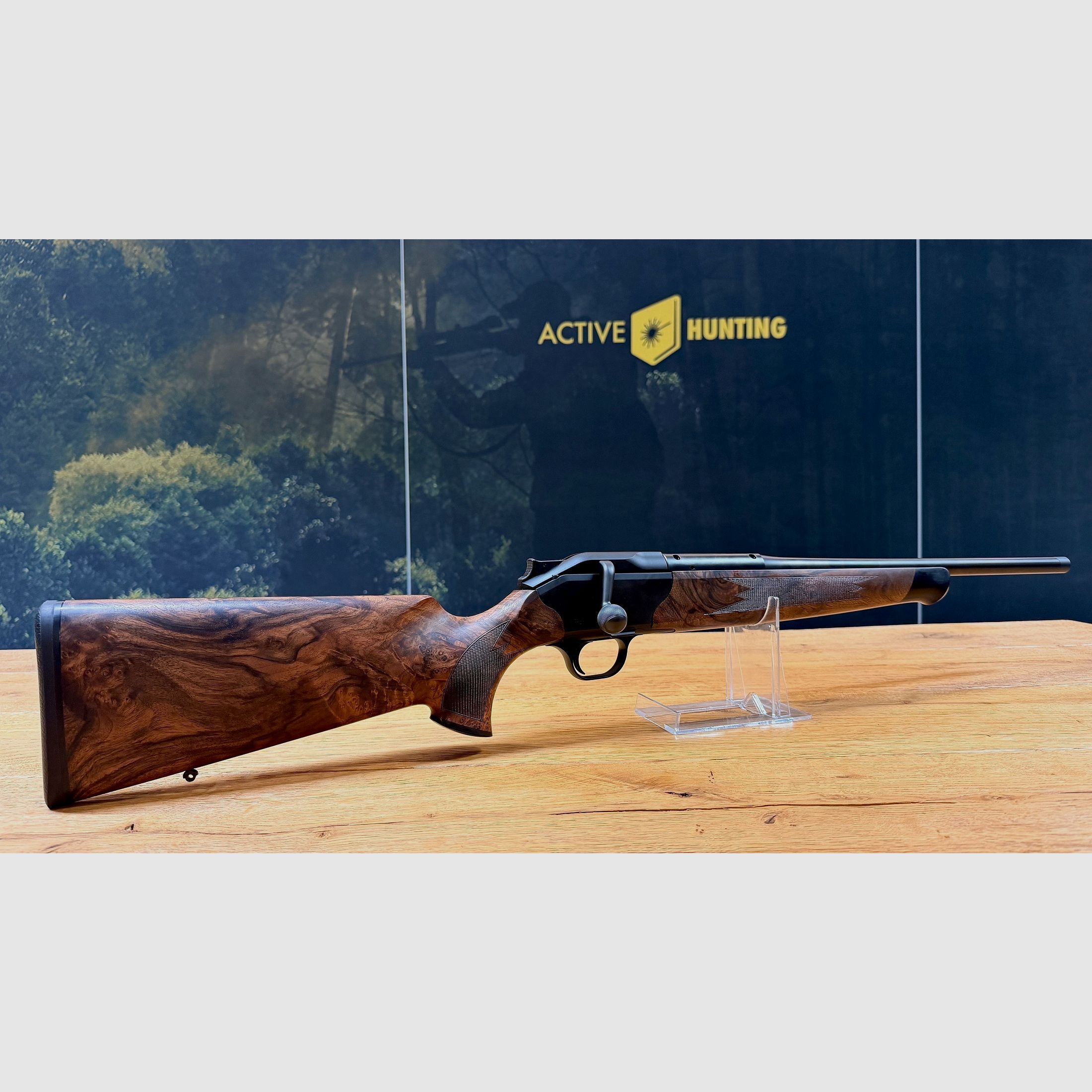 Blaser R8 Holzklasse 7 / Stahlkugel graviert mit Fischhaut / Kaliber und Lauflänge nach Wahl, Bild 1 von 11