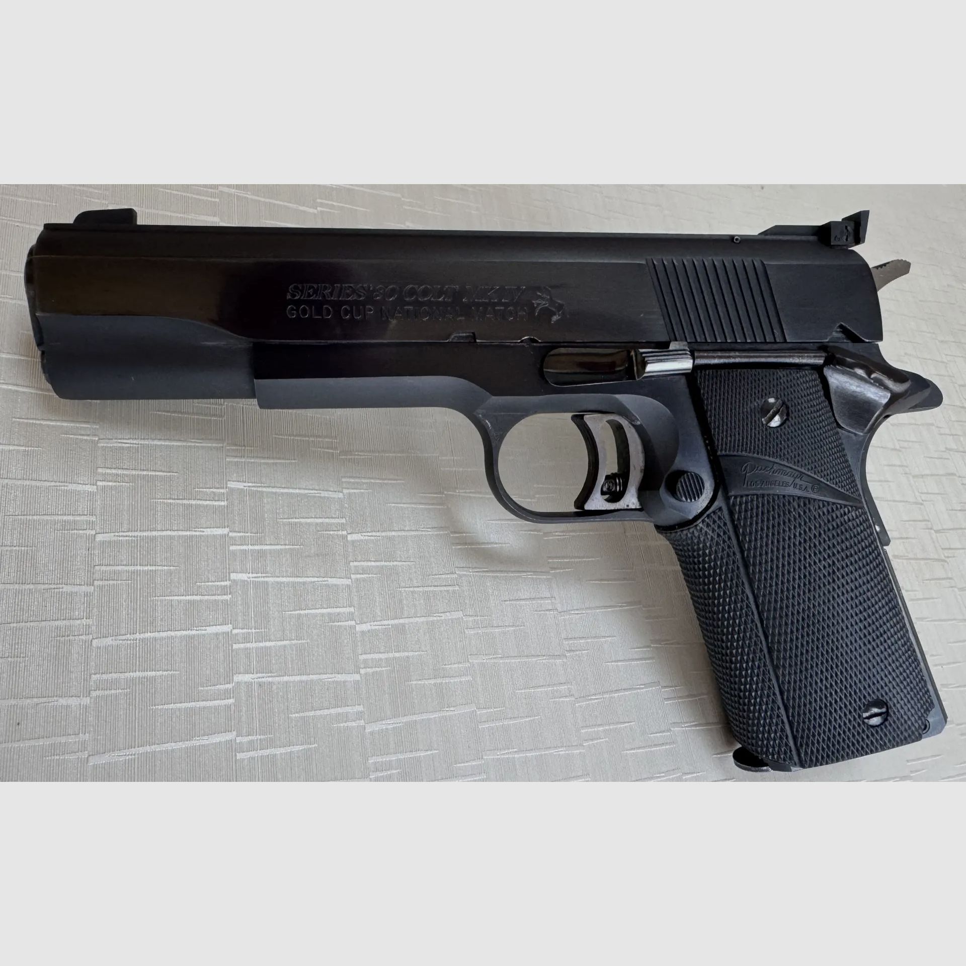 Colt Gold Cup National Match Series 80 MK IV Kal. .45ACP