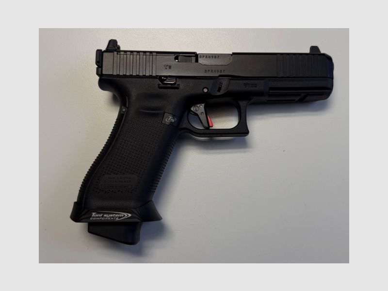 Glock 17 Gen.5 MOS 9 x19, TOP equipped - LIKE NEW
