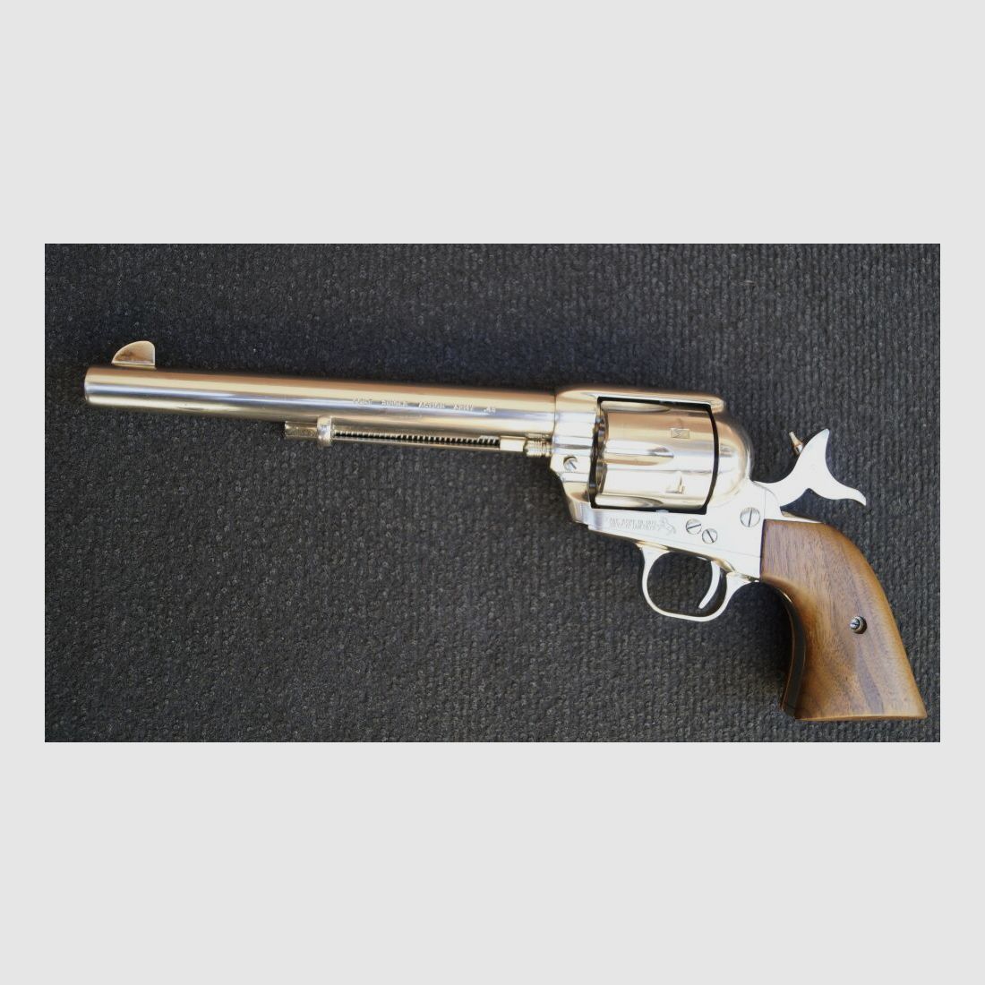 Colt 1873 Colt Hartford à simple action