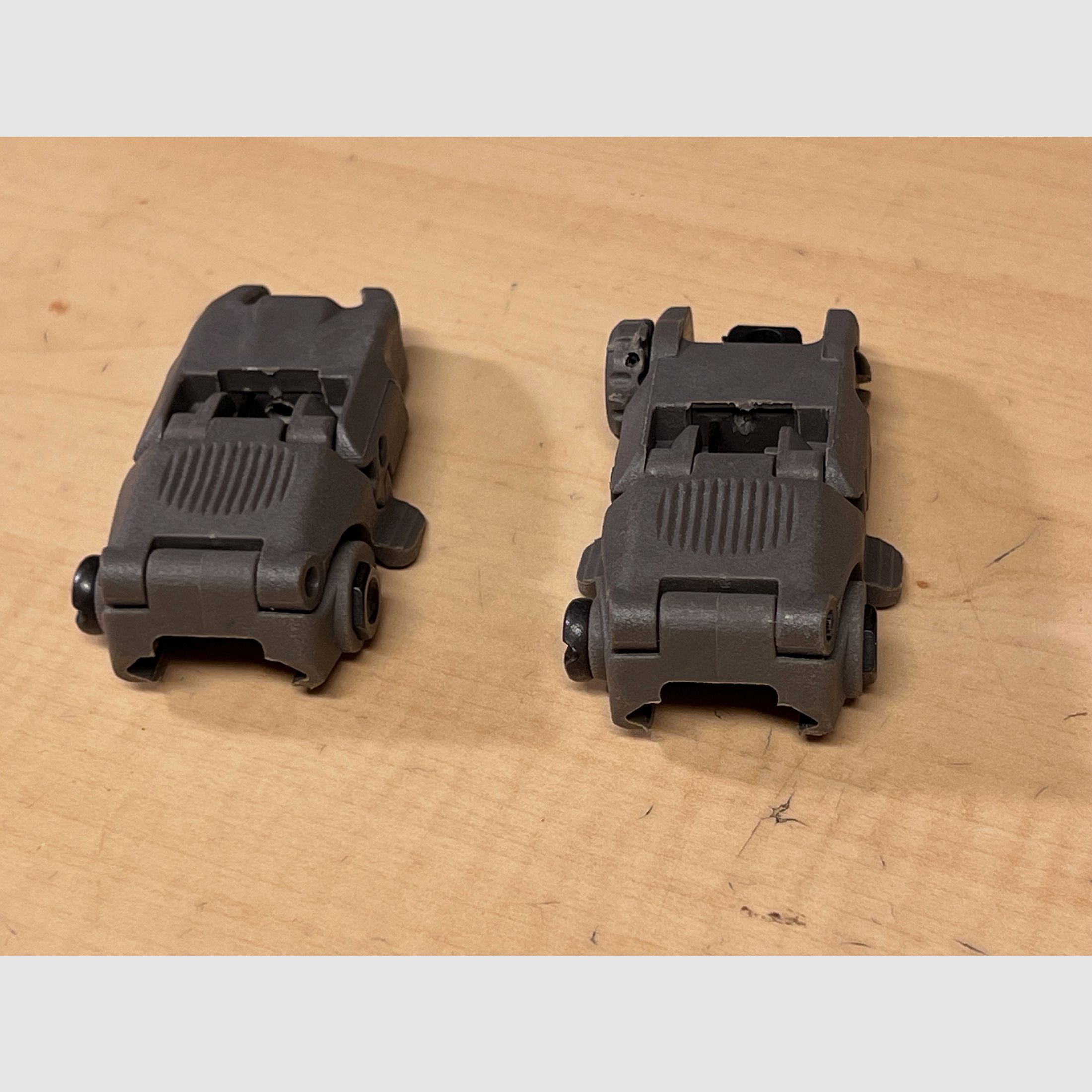 Flip Up Sights in Tan / Khaki made of polymer