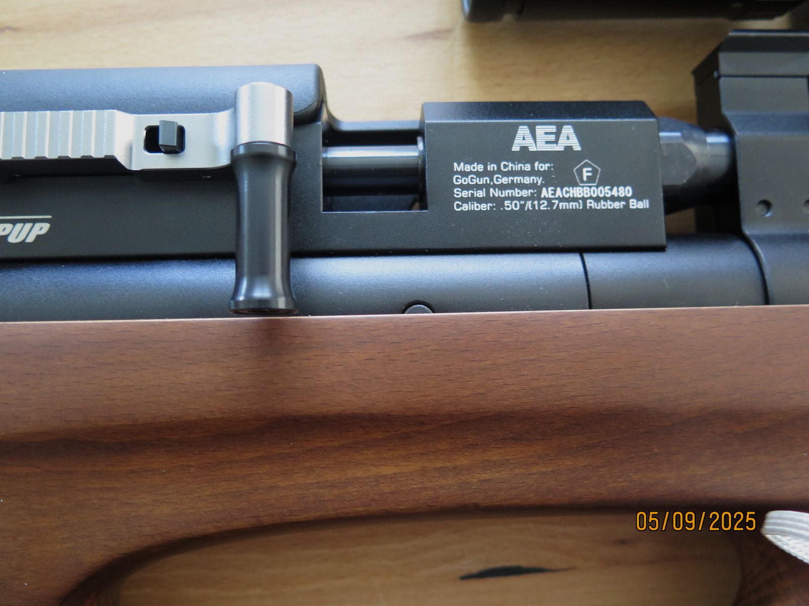 AEA Challenger mit Zielfernrohr und Schalldämpfer Exportkit