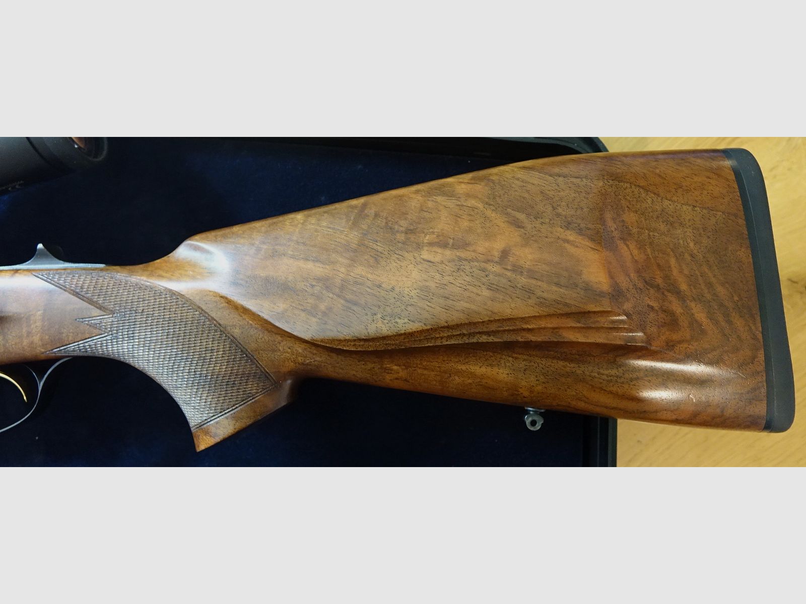 Krieghoff Optima TS Drilling in 8x57 IRS - 20/76 - detachable barrel .22 Hornet incl. second barrel set DBD 9.3x74R-20/76 incl. Swarovski Z6i 2.5-15x56