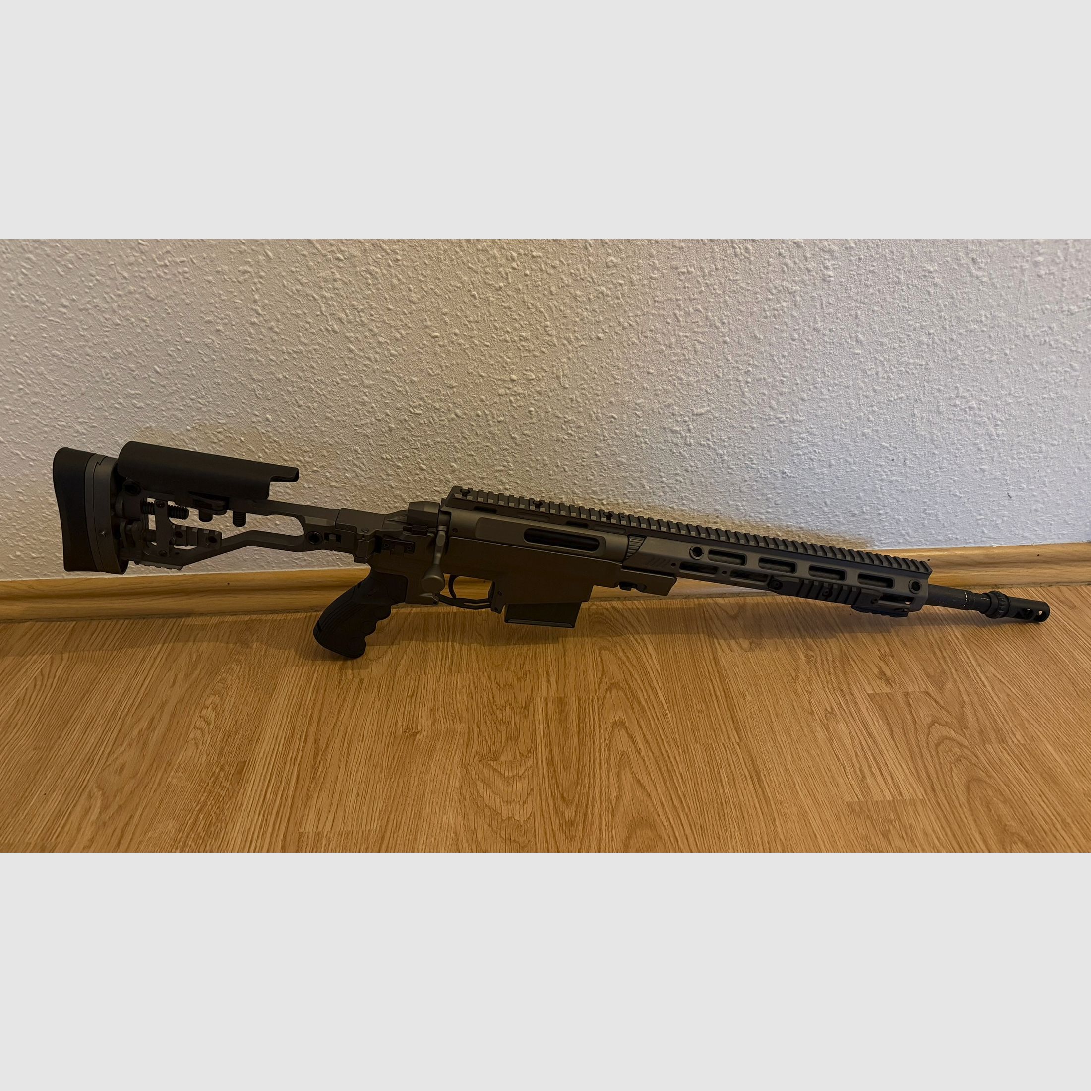 Ares MSR-303 in Grafiet