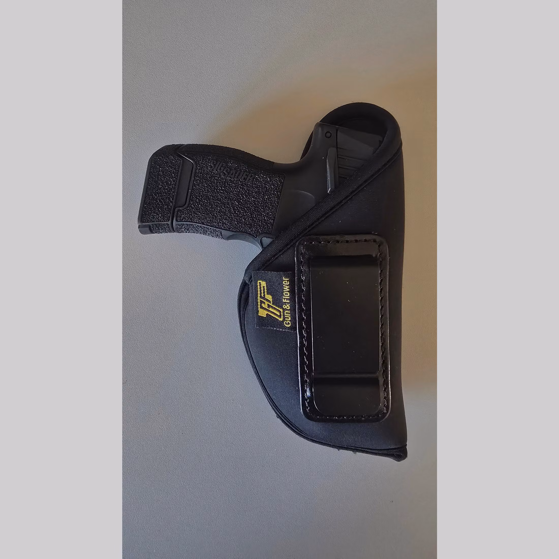 Lot Sig Sauer - 4,5mm CO2 Sig Sauer P320 X Carry & P365 et accessoires, image 10 sur 16