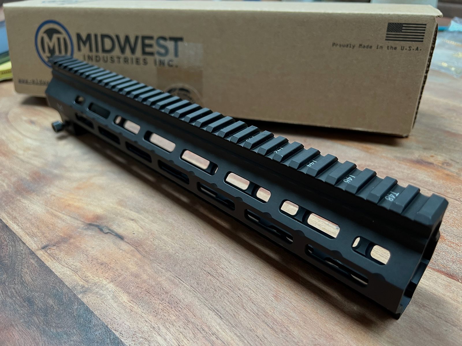 Midwest Industries HK416/MR223 13,5” impugnatura M-LOK