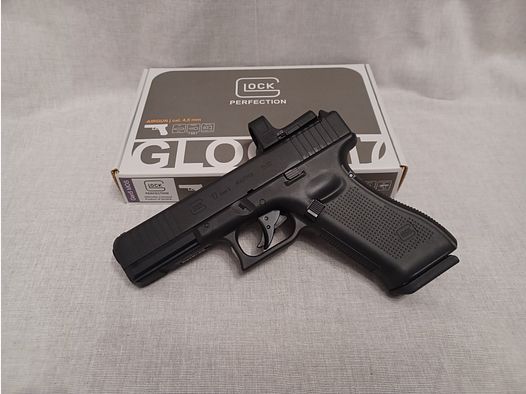 Glock 17 Gen5 MOS / RDS 8 / 4,5 mm DIABOLO / BlowBack / CO2 / Pistole / OVP (81)
