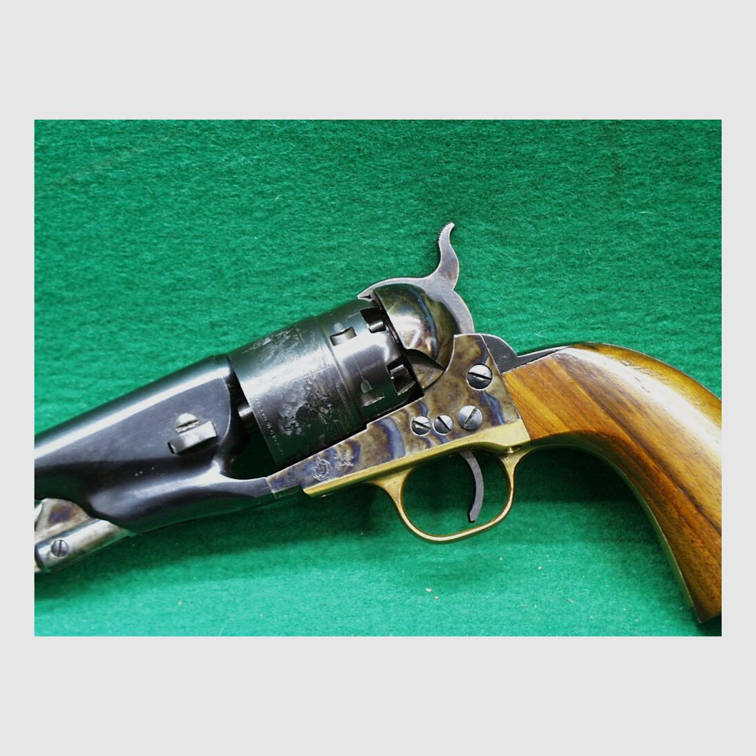 Hege Uberti	 Revolver Colt 1860 Army