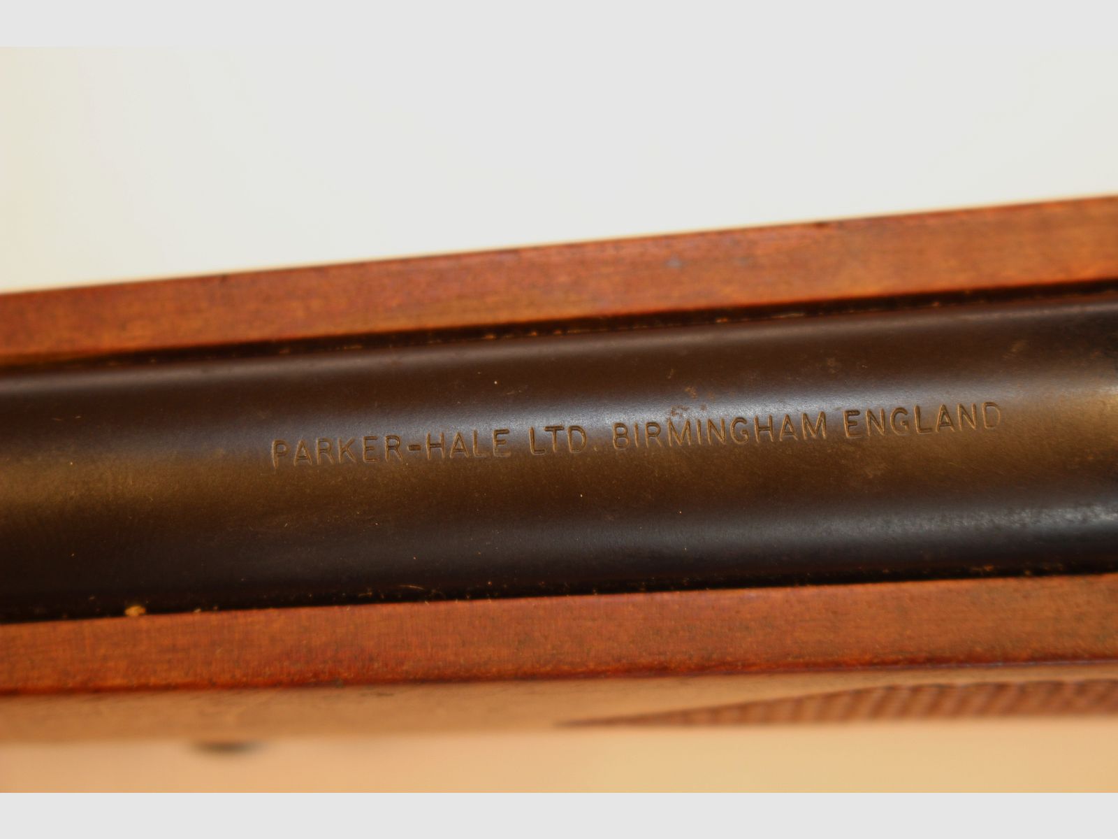 Bolt-action rifle in caliber 7x64.