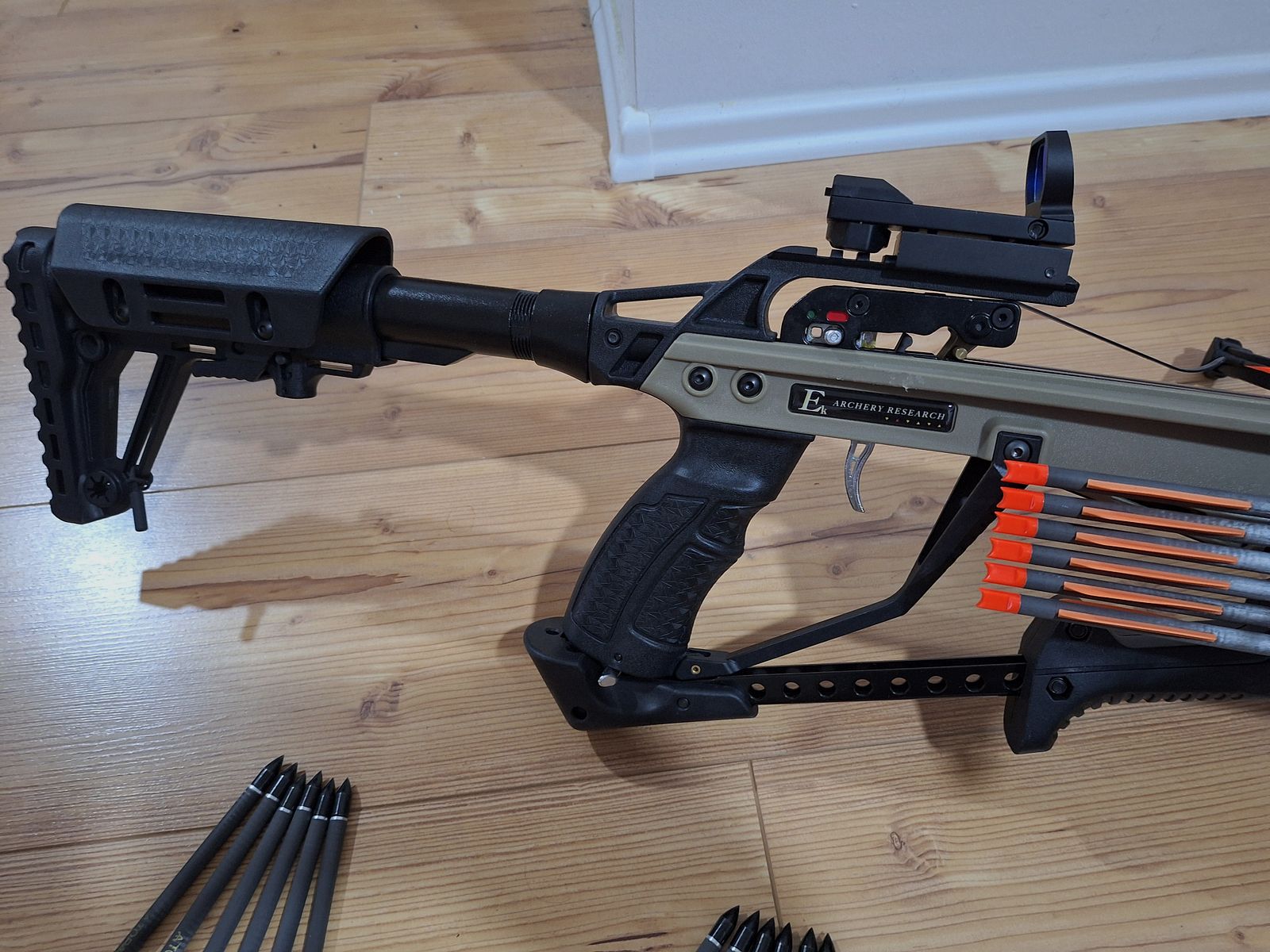 EK Archery Cobra RX