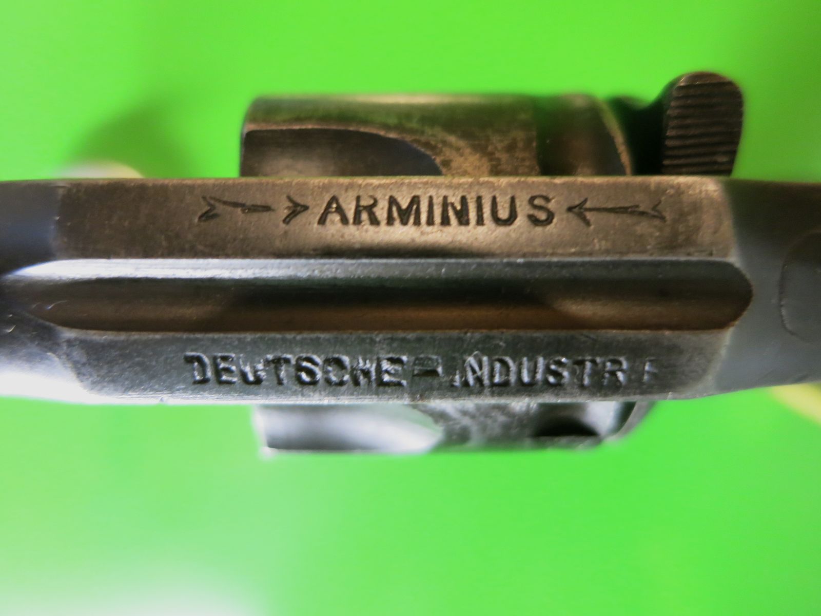 Friedrich Pickert, 'Hammerless' Revolver, Arminius Modell 7, Kal. 7,65 mm Browning     #90-