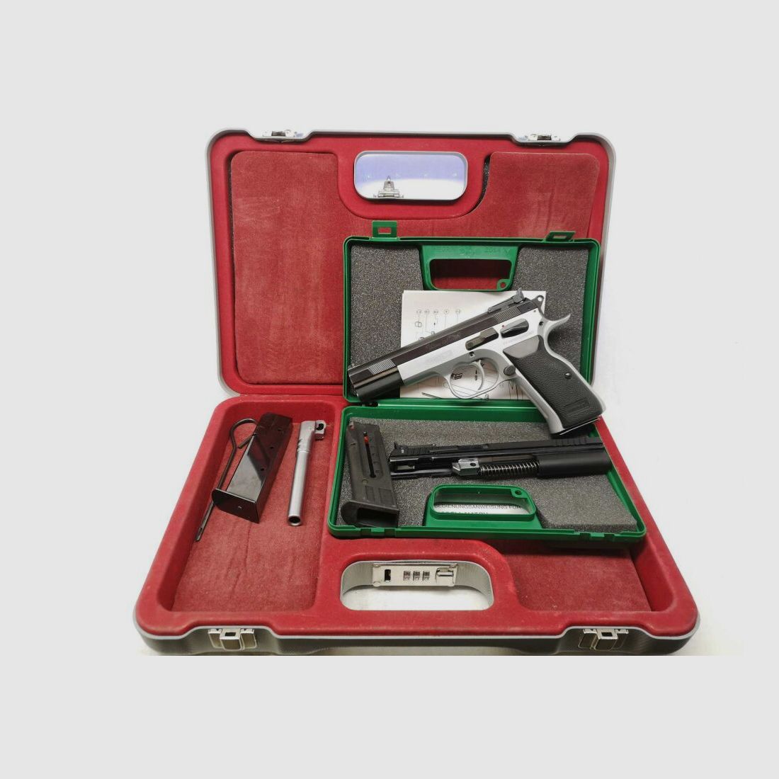 Tanfoglio Ultr. Match z dodatkową lufą i systemem wymiennym