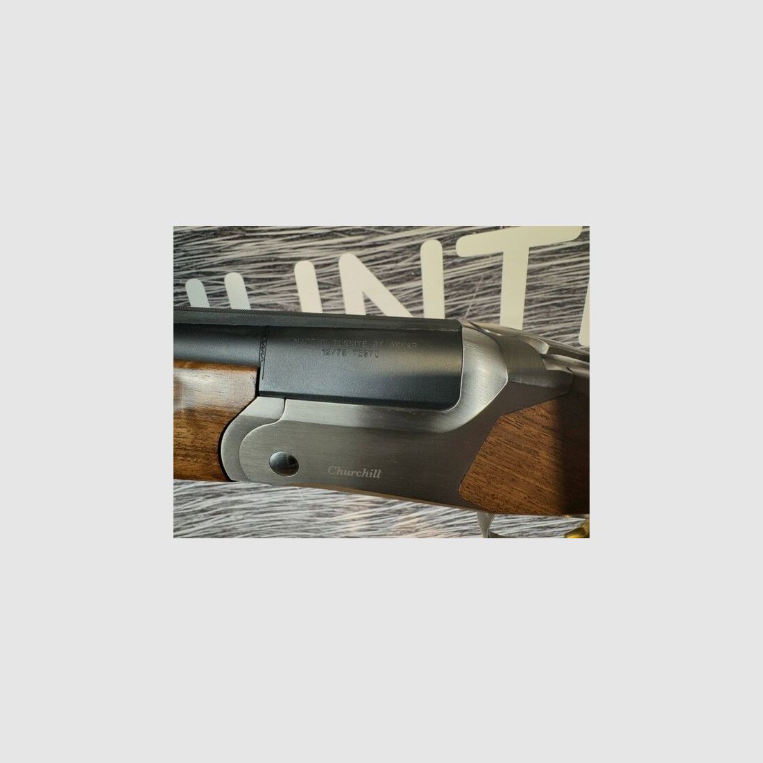 Akkar Churchill 812E Black