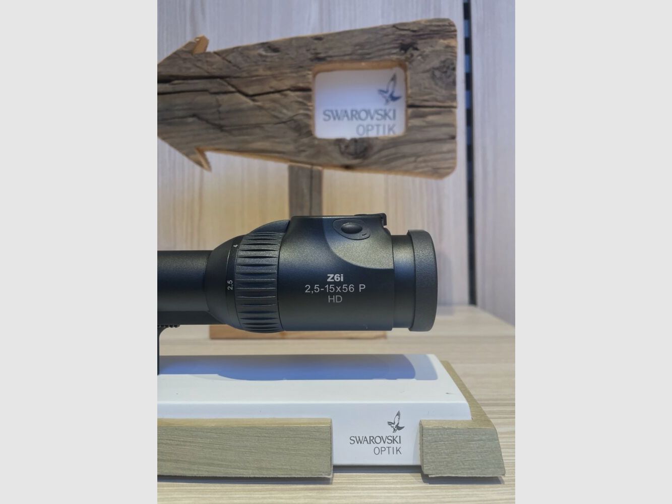 SWAROVSKI OPTIK Z6i 2.5-15x56 SR (with rail)