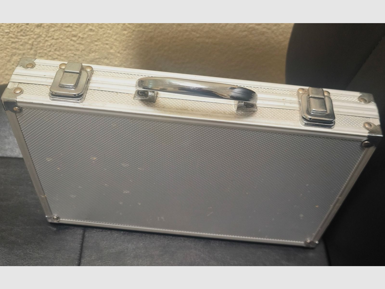 ⚠️ Achtung MagFed Freunde, Walther PDP Compact 4 T4E-Kaliber .43, nur ein Magazin zur Probe Geschossen + Munition & 10er Packung Walther Co2-Kartuschen sowie Umarex Cordura Holster, Absolut Neuwertig!! ⚠️ Versandkosten Frei!! 
