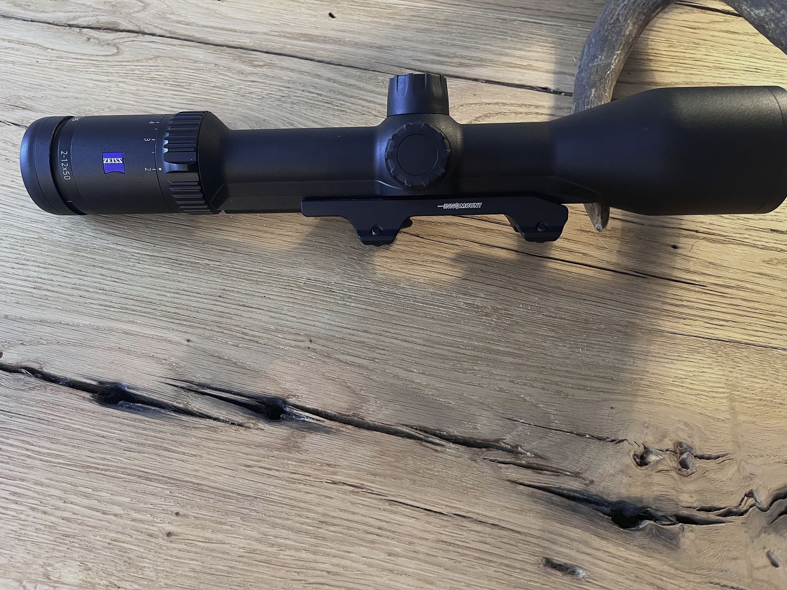 Zeiss Conquest V6 | 2.0-12x50 | Schiene | Rotpunkt | Absehen 60