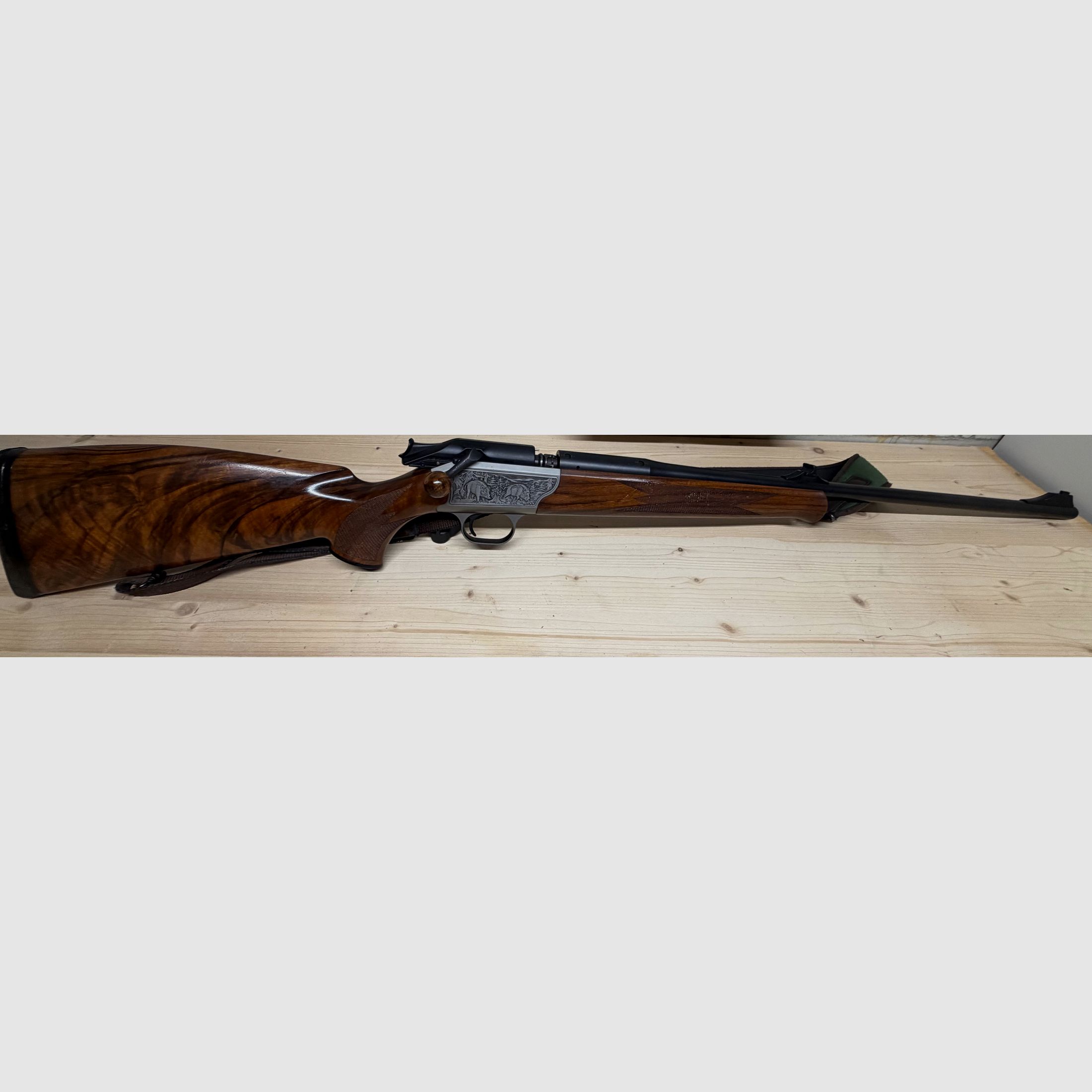 Blaser R93 im Kaliber .300Win Mag mit Kickstop und  Luxusschaft